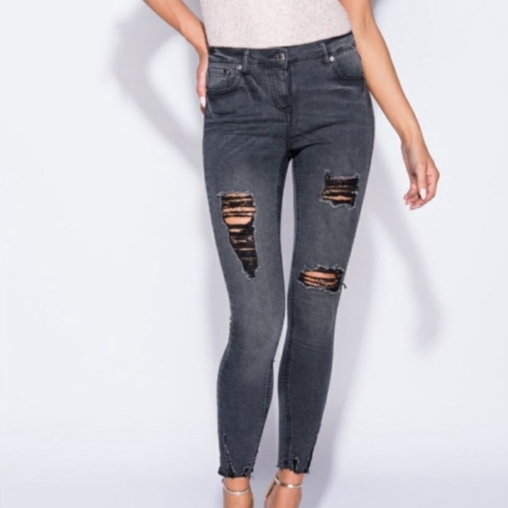 Black Distressed Skinny Jeans